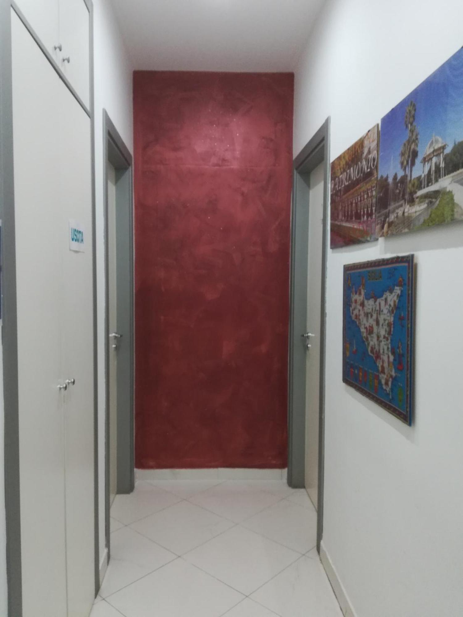 Casa Silvia Otel Caltagirone Oda fotoğraf